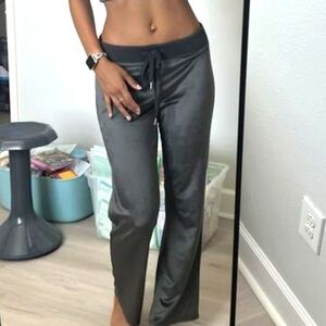 Aerie dreamy velour low rise pant grey size xs